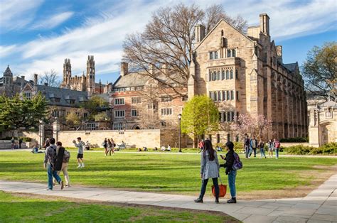 12 Yale Student Newspaper Resources For Better Campus Reporting