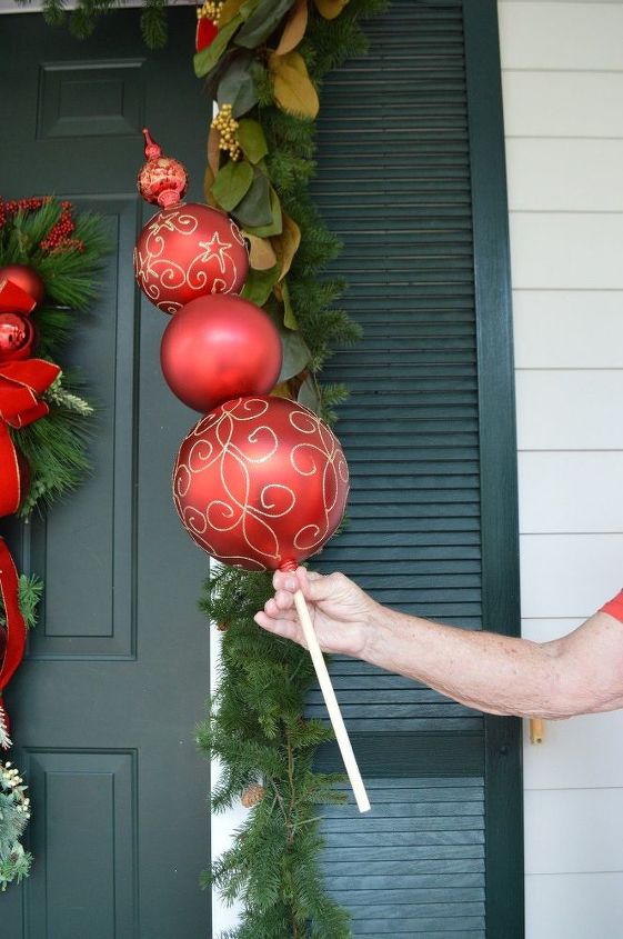 31 Diy Christmas Outdoor Decorations Ideas Christmas Topiary Front