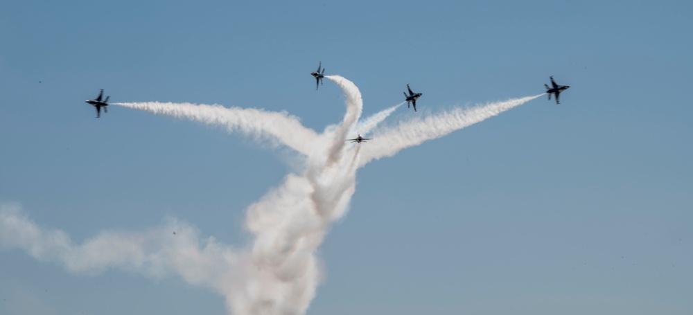 Dvids Images Socal Air Show 2023 Kicks Off At March Air Reserve