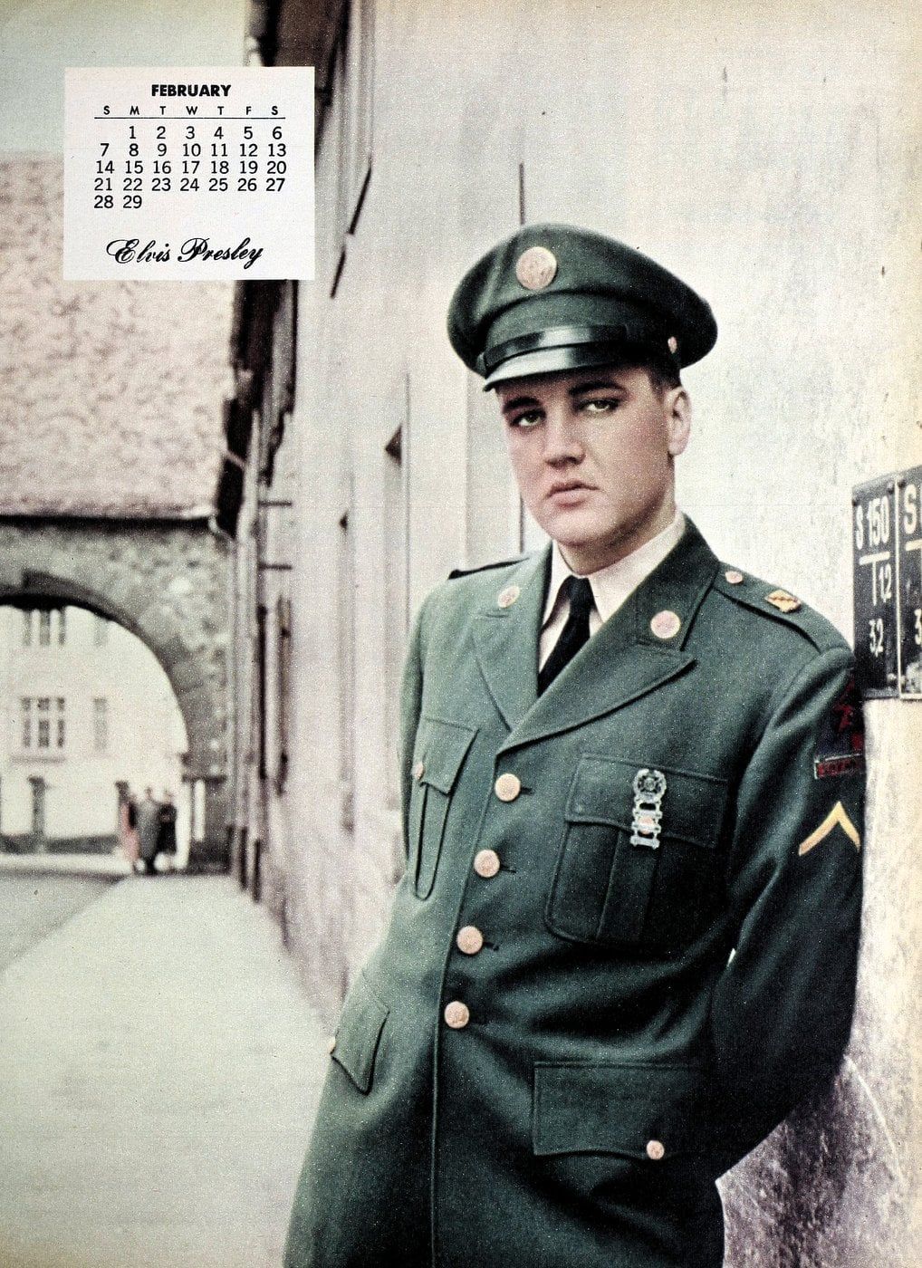 Elvis Presley Joins The Army 20 Pictures Of The King Of Rock Roll In