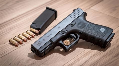 Glock 357 Sig Handbook: Master Shooting Techniques