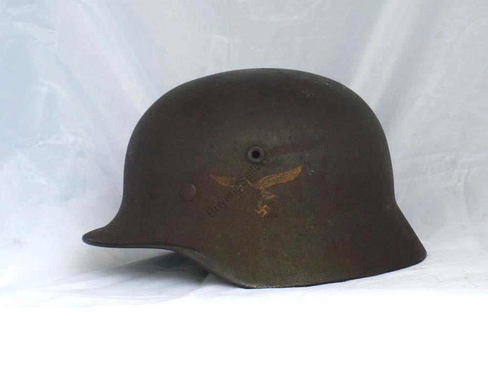 Lot Wwii German Luftwaffe M40 Combat Helmet