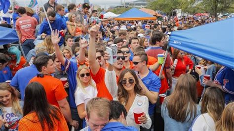 Tailgater Guide University Of Florida Tailgater Concierge