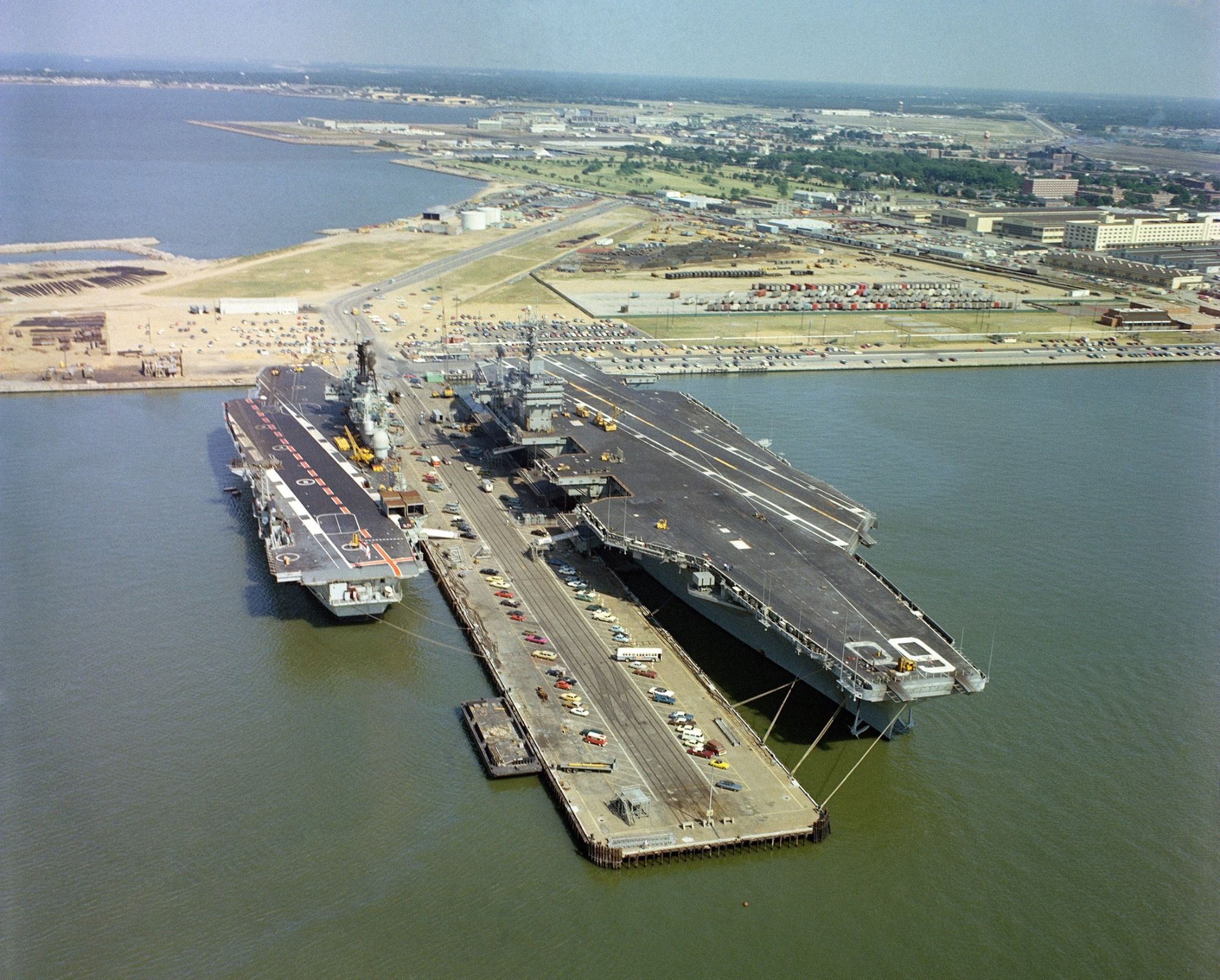 The Hms Ark Royal And Uss Nimitz In Norfolk In 1978 Hms Ark Royal