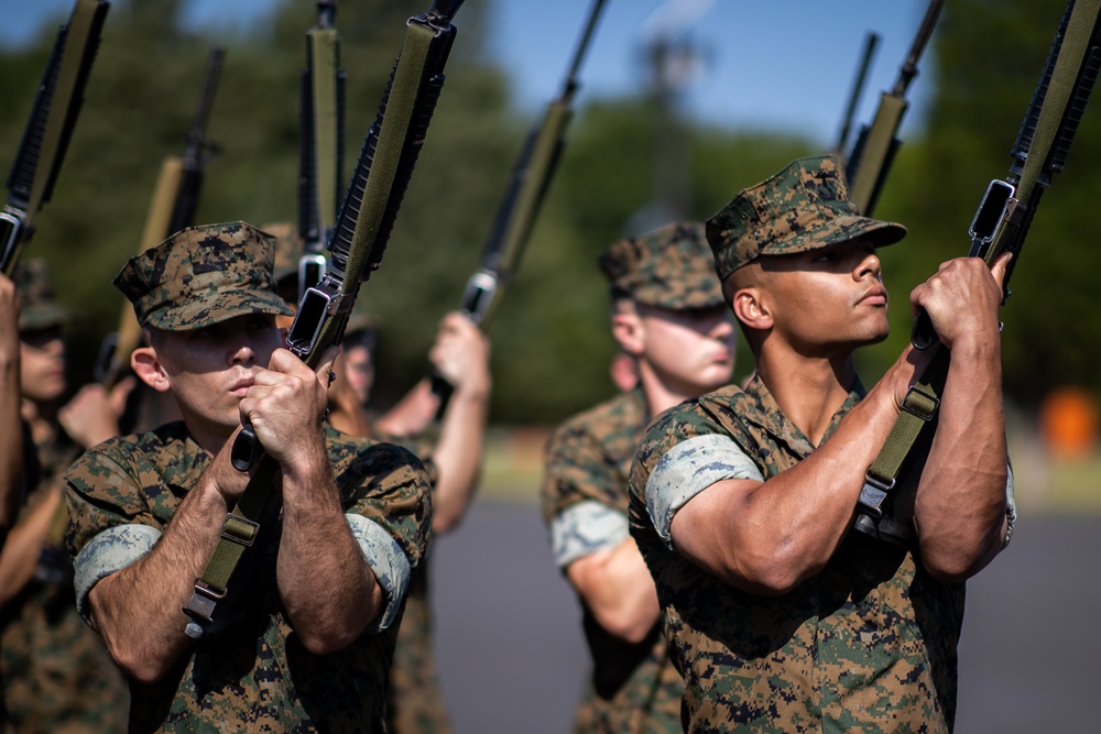 Usmc Ocs Candidates From Alpha Co Close Order Drill And Delta Company