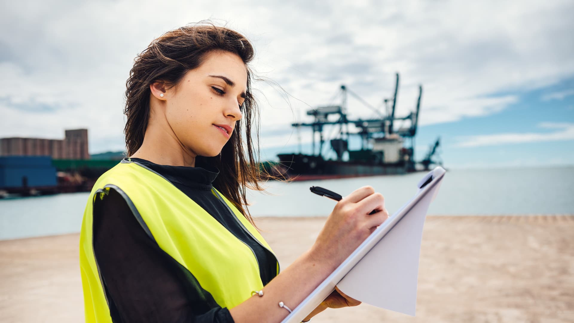 What Is Marine Engineer? Career Guide