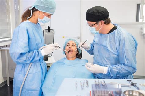 What Is Oral Surgeon Salary? Your Pay Guide