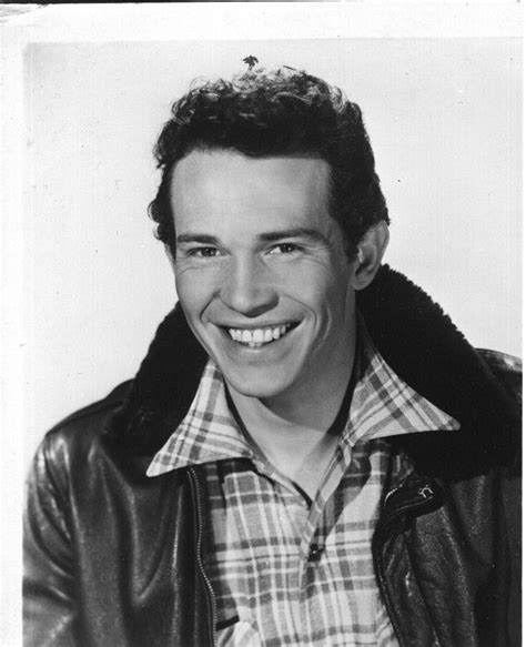 What Makes Warren Oates' Jimmy Hapgood So Iconic? Uncovering The Charisma