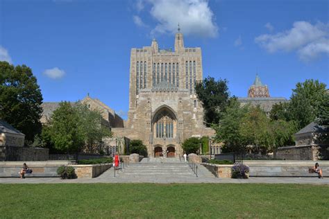 Yale University: Top Massachusetts Education